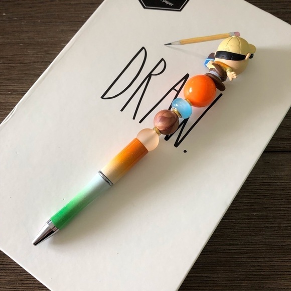 Disney Doorables: Up: Russell handmade beaded pen - Picture 3 of 3